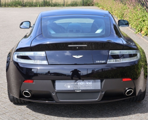 08 Img013aston Martin V8 Vantage Sportshift