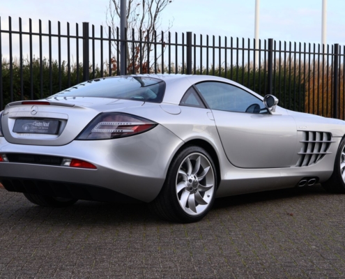 011img027mercedes Slr