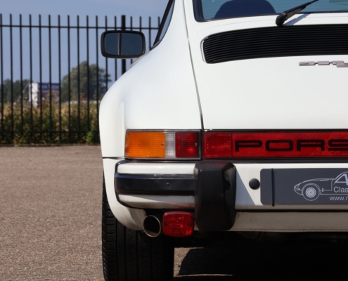 29 Img012porsche 911 3.0 Sc Wit