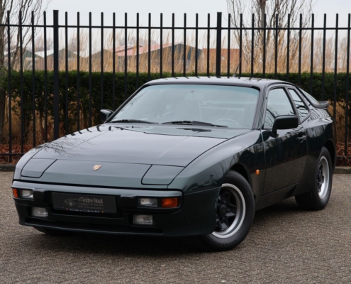 1 Img003porsche 944